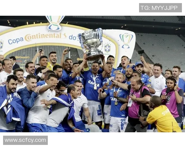 克鲁塞罗主场迎战巴西国际双方争夺联赛重要积分之战